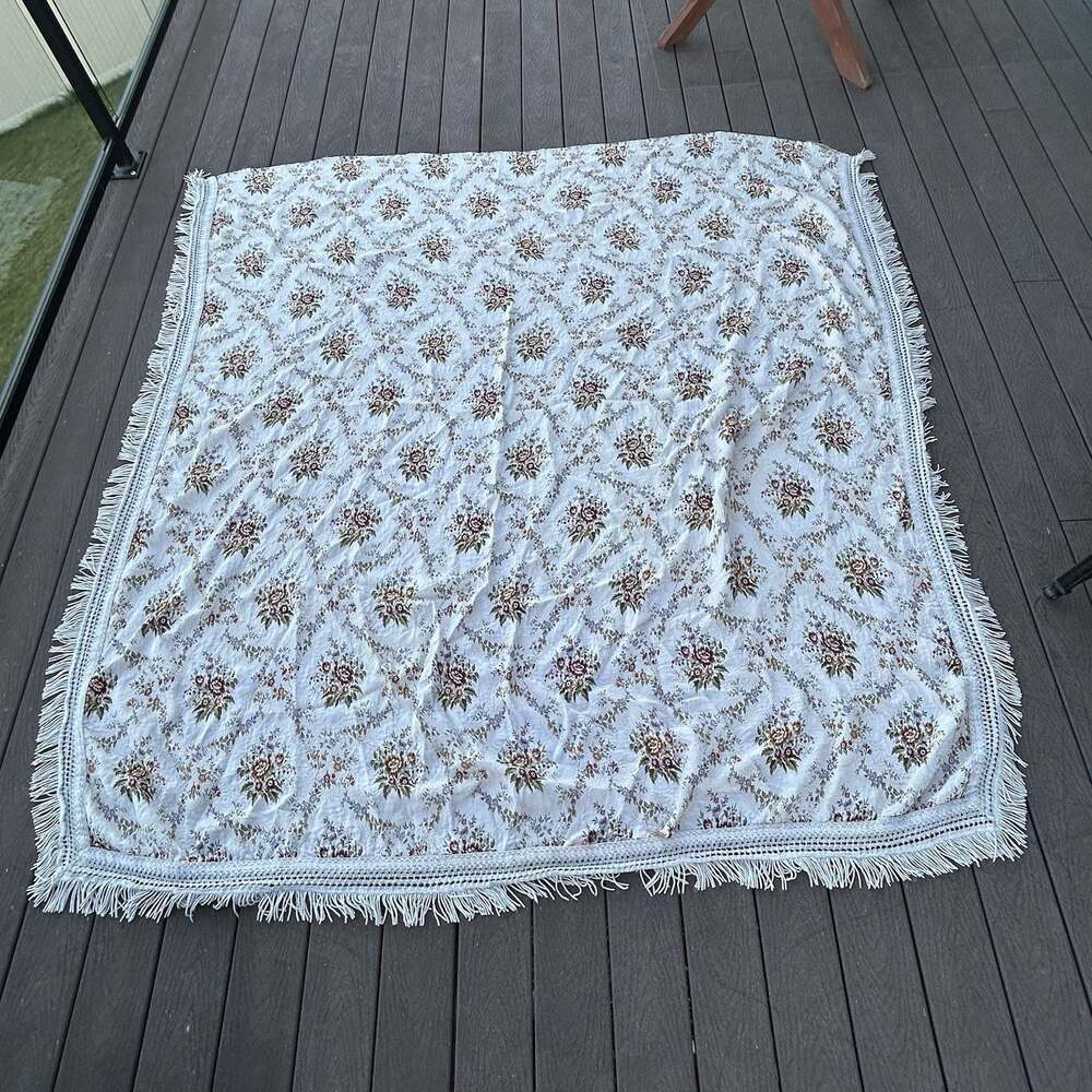 1950s Floral Jacquard Woven Bedspread Fringe Cutter Fabric Brocade Tapestry READ